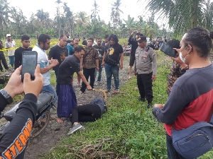Polres Lumajang dan Jatanras Polda Jatim Gelar Rekonstruksi Pembunuhan Janda di Randuagung